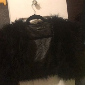 Fake feather cropped jacket, shiny inside fabric